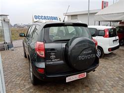 TOYOTA RAV4 2.2 D-4D 136 CV DPF Sol