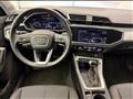 AUDI Q3 35 TDI S tronic Business Advanced