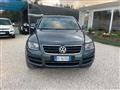 VOLKSWAGEN Touareg V6 TDI DPF tiptronic