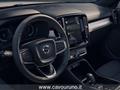 VOLVO XC40 B3 automatico Plus Dark