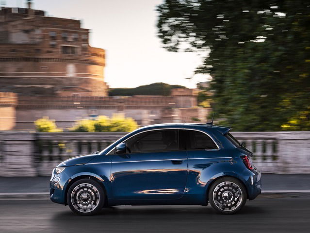 FIAT 500 ELECTRIC Berlina 42 kWh