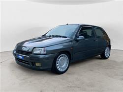 RENAULT CLIO 1.8i 16V