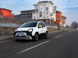 FIAT PANDA NUOVA 1.0 70cv Hybrid Panda