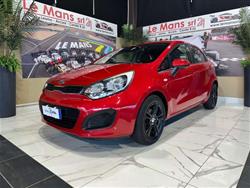 KIA Rio 5p NEOPATENTATI 1.2 LX