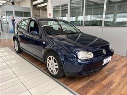 VOLKSWAGEN GOLF 1.6 16V cat 5 porte Highline - GOMME 4 STAG BUONE