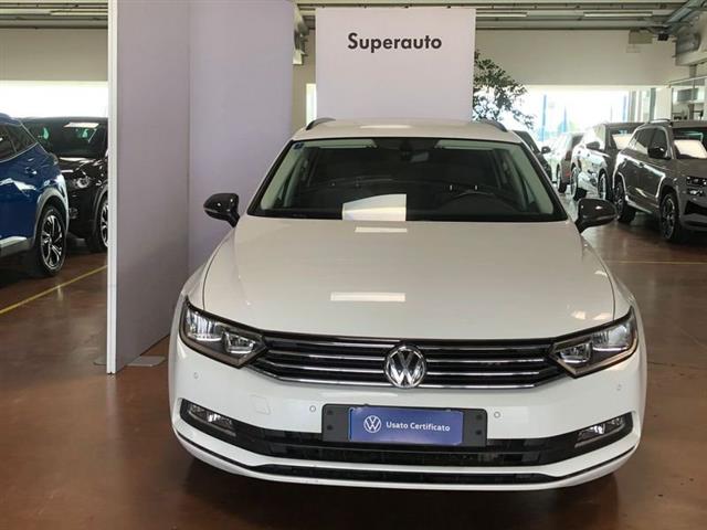 VOLKSWAGEN PASSAT Variant 1.6 TDI Trendline BlueMotion Technology