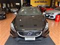 VOLVO V40 D2 1.6 Powershift R-Design