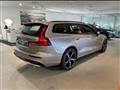 VOLVO V60 B4 GEARTRONIC PLUS DARK