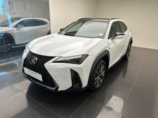 LEXUS UX Hybrid Design