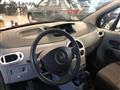 RENAULT MODUS 1.2 16V ADATTA A NEOPATENTATI