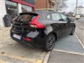 VOLVO V40 T2 Business Plus  LED-BLUETOOTH