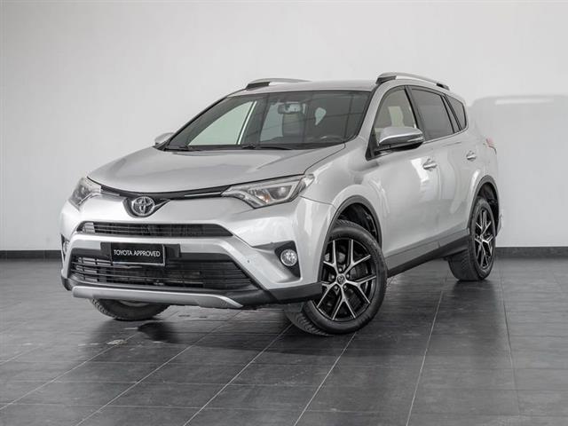 TOYOTA RAV4 2.0 D-4D 2WD Style