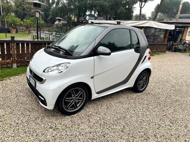 SMART FORTWO 1000 52 kW MHD coupé pulse