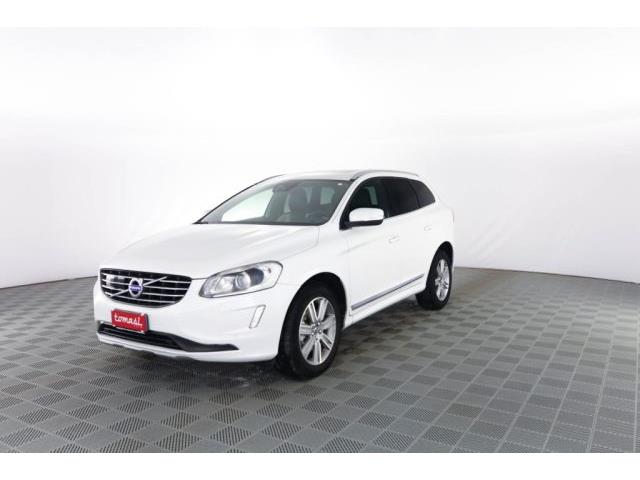 VOLVO XC60 D4 AWD Geartronic Summum