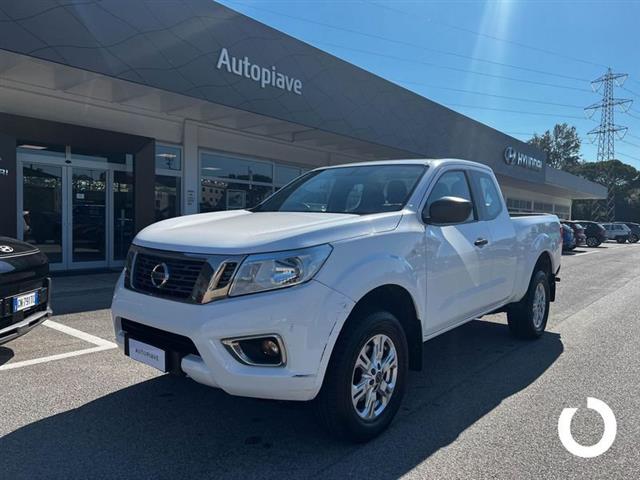 NISSAN NAVARA 2.3 dCi 4WD King Cab Acenta