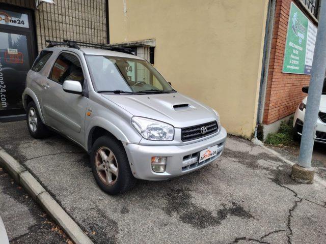 TOYOTA RAV4 2.0 Tdi D-4D cat 3 porte GPL - GANCIO TRAINO