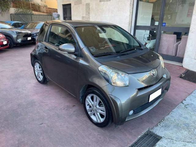 TOYOTA iQ 1.3 Executive AUTOMATICA