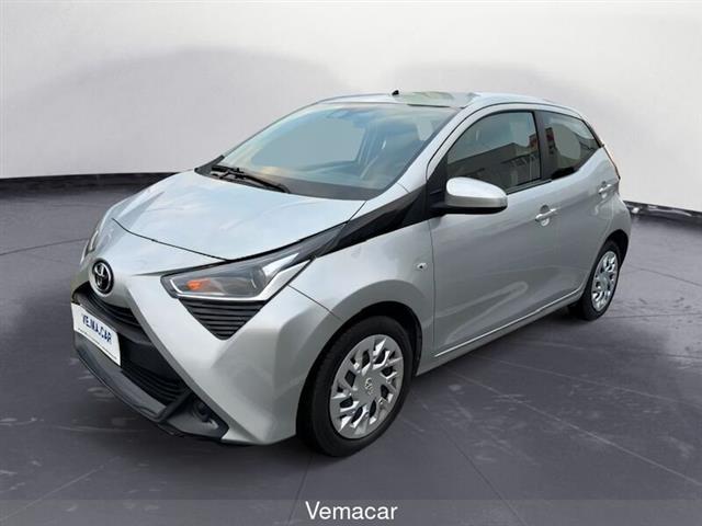 TOYOTA AYGO Connect 1.0 VVT-i 72 CV 5 porte x-play MMT