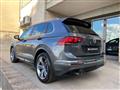 VOLKSWAGEN TIGUAN 2.0 TDI DSG Sport BMT R-LINE