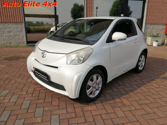 TOYOTA IQ 1.0.   LEGGERE BENE!!