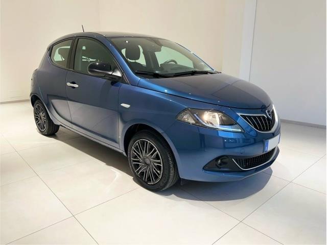 LANCIA Ypsilon 1.0 firefly hybrid Gold s&s 70cv