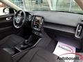 VOLVO XC40 T2 GEARTRONIC MOMENTUM CORE 130CV AUTOMATICA