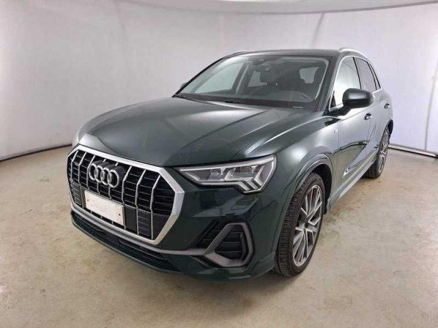 AUDI Q3 35 TDI quattro S line edition