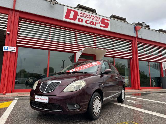 LANCIA Ypsilon 1.2 8v Argento, NEOPATENTATI OK!