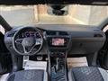 VOLKSWAGEN TIGUAN 2.0 TDI 150 CV SCR DSG R-Line LUCI AMBIENTE