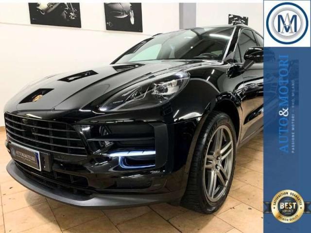 PORSCHE Macan 2.0 245cv pdk total black M.Y. 2019