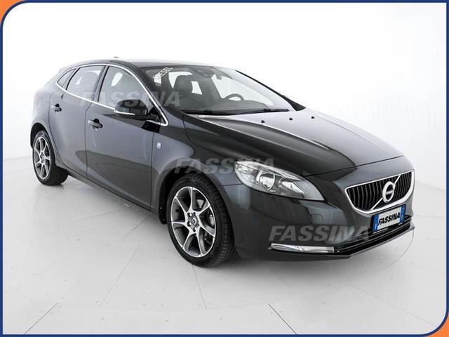 VOLVO V40 D2 Inscription