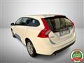 VOLVO V60 (2010) D2 1.6 Momentum