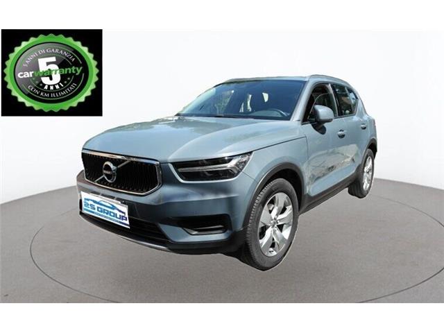 VOLVO XC40 D3 Momentum Pro