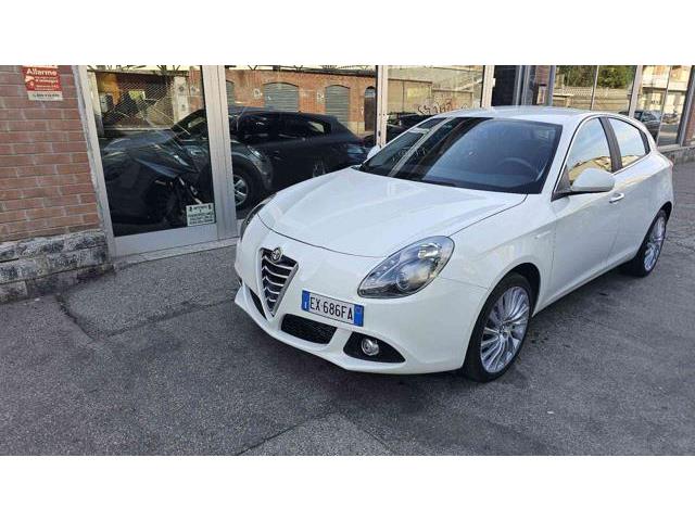 ALFA ROMEO GIULIETTA 2.0 JTDm-2 150 CV Distinctive