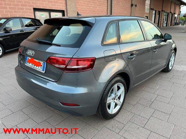 AUDI A3 SPORTBACK SPB 30 g-tron S tronic Business