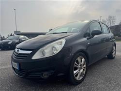 OPEL CORSA 1.2 5 porte Club Neopatentati ok