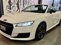 AUDI TT Roadster 2.0 TDI ultra Design