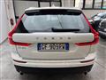 VOLVO XC60 B4 (d) AWD Geartronic Momentum Pro