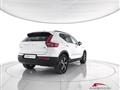 VOLVO XC40 B3 automatico Plus Dark