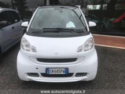 SMART FORTWO 800 40 kW coupé pulse cdi