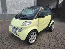 SMART FORTWO CABRIO 600 smart city coupé edition creamstyle (45 kW)