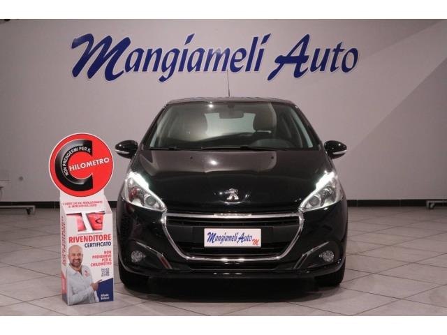 PEUGEOT 208 1.2 puretech Signature s&s 82cv 5p