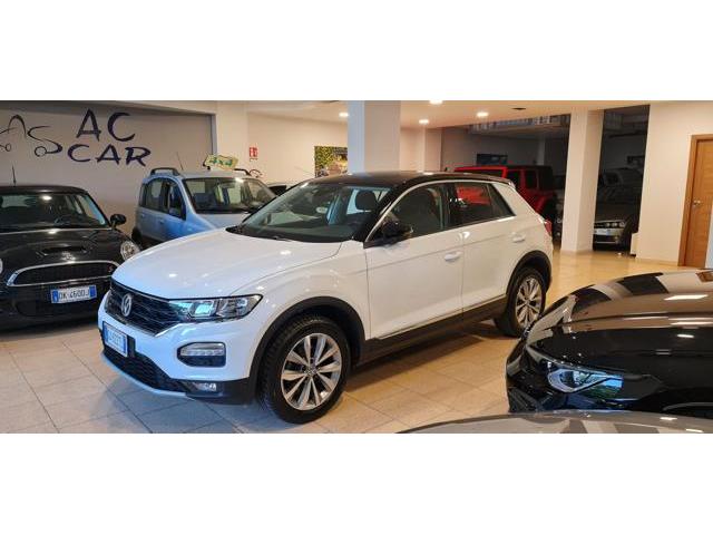 VOLKSWAGEN T-ROC 1.6 TDI SCR Business BlueMotion Technology