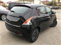 LANCIA YPSILON 1.0 Hybrid 70cv Platino