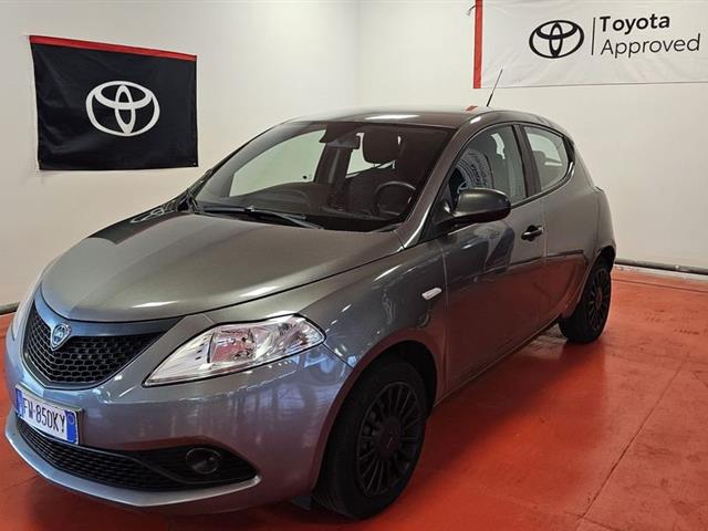 LANCIA YPSILON 1.2 69 CV 5 porte GPL Ecochic Gold