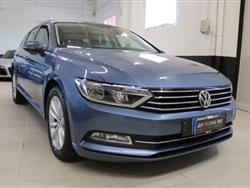 VOLKSWAGEN PASSAT Business Variant 2.0 TDI Executive"KM CERTIFICATI"