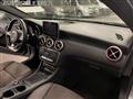 MERCEDES CLASSE A d Premium AMG my16  C.AUT -NAVI- XENO- 18-PDC-CRUI