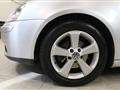 VOLKSWAGEN GOLF 1.9 TDI DPF Comfort. BlueMot. "" NAVI ""