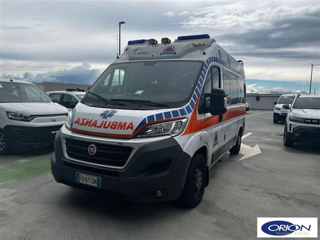 FIAT DUCATO AMBULANZA (3764) Ducato 33 2.3 MJT 180CV PC-TN Furgone Semi Vetrato