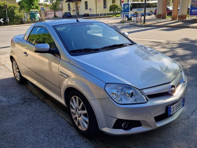 OPEL Tigra TwinTop 1.4 16V Sport